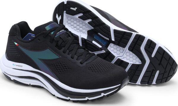 c5fb753d239bdcb12289002c7e2b292c DIADORA Mythos Blushield 7 Vortice Hip Women's Black/White (C7406)