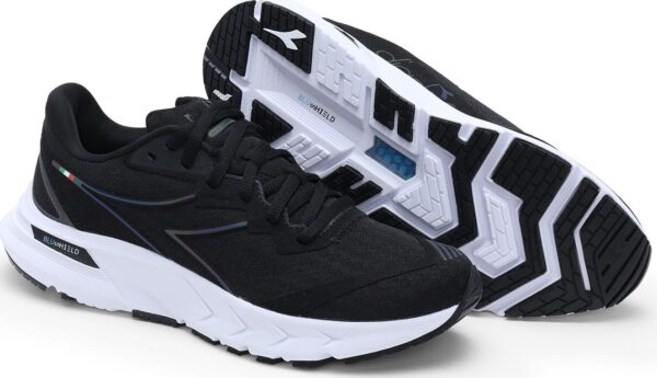 cb56fea664ec54d95ab7a8f9e2b5ce80 DIADORA Mythos Blushield Volo Hip 2 Women's Black/Black