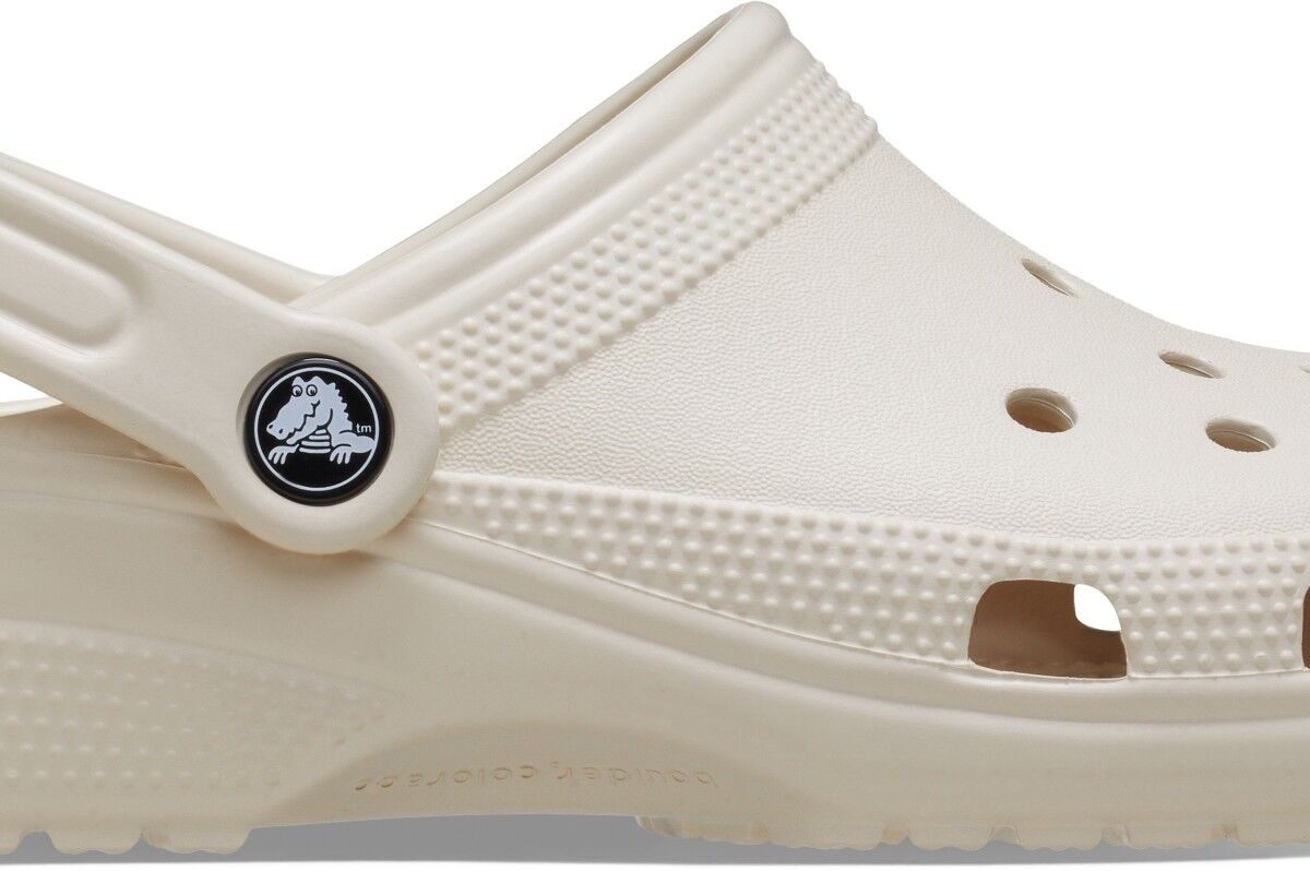 d05d1cae18b60fdf1c9d13f7861496e3 Crocs™ Classic Frappe