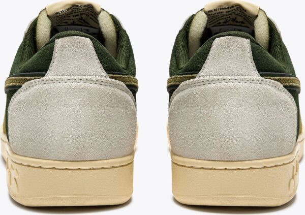 d6f612e4d1fbb0c57a22c817d664d2fd DIADORA Magic Basket Low Suede Leather White/Kombu Green