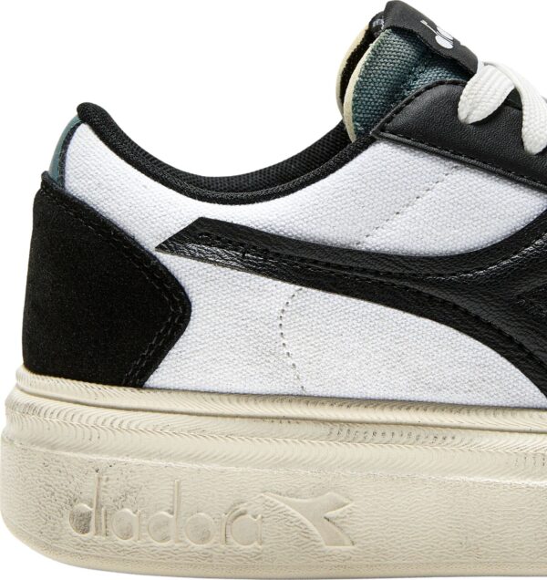 df60f7923fc4102d083a6b5a4c6373b6 DIADORA MAGIC BOLD DUNES WN White/Bone White