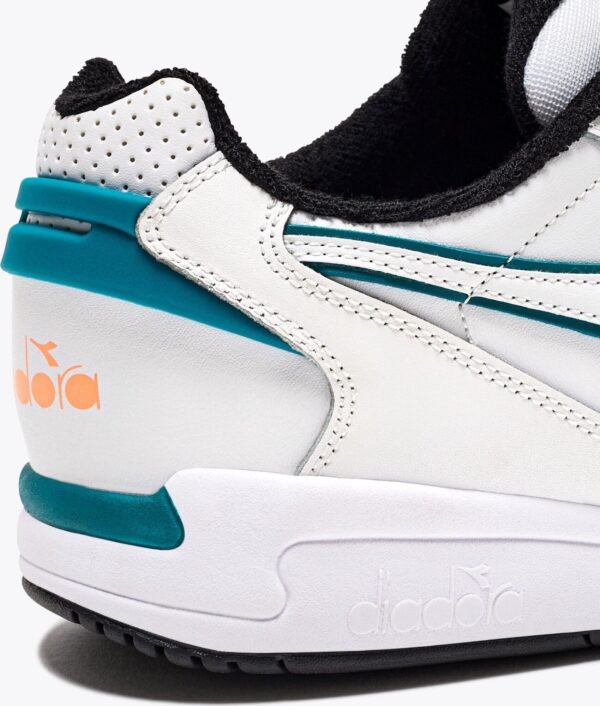 e19db0270da98c049565c1ddde6ff46d DIADORA Winner White/Harbor Blue