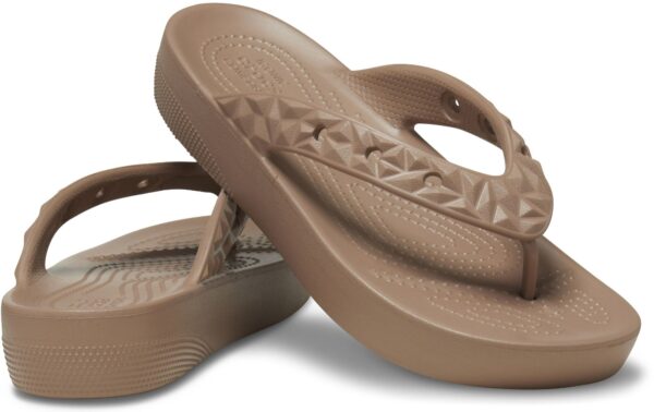 Crocs™ Classic Platform Geometrc Flip Latte