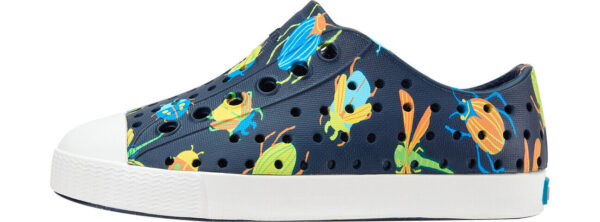 NATIVE Jefferson Print Child Insight Blue/Shell White/Bug Buddies