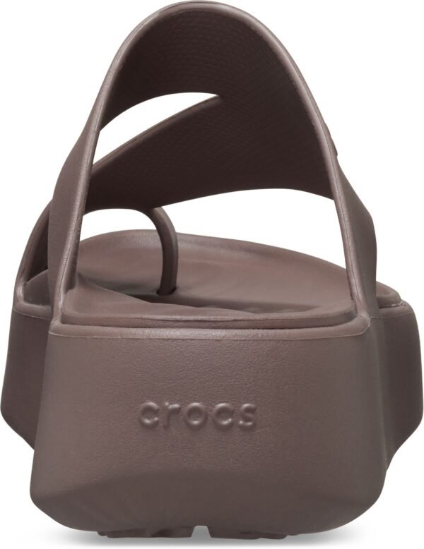 Crocs™ GETAWAY PLATFORM TOE LOOP Truffle