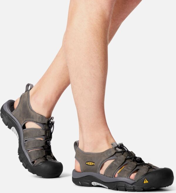 e8bd802bfb70c0a52320e6e697fe240c Keen NEWPORT MEN Bison