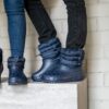 Crocs™ Classic Neo Puff Shorty Boot Women's Navy
