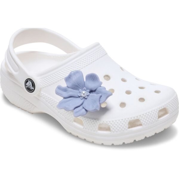 5885259103b934ff9f89ebef9b9ce053 Crocs™ Crocs Jibbitz Periwinkle Flower with Pearl 198445377983 Crocs Jibbitz Periwinkle Flower with Pearl 198445377983