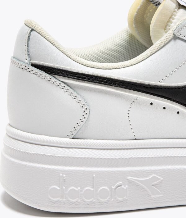 DIADORA MAGIC BOLD WN White/White/Black