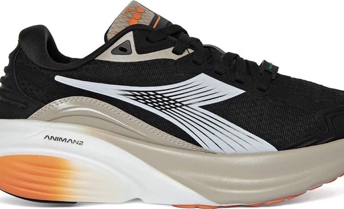 DIADORA Diadora Atomo Star Black/White/Humus