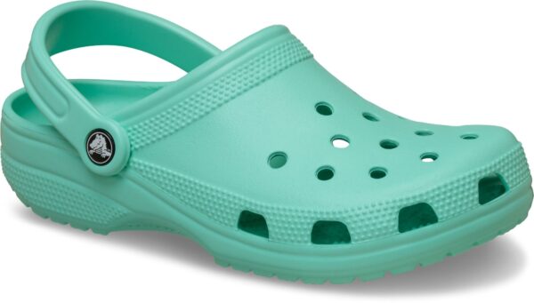 c6763f65fddcb74fd1e57d33c420b088 Crocs™ Classic Retro