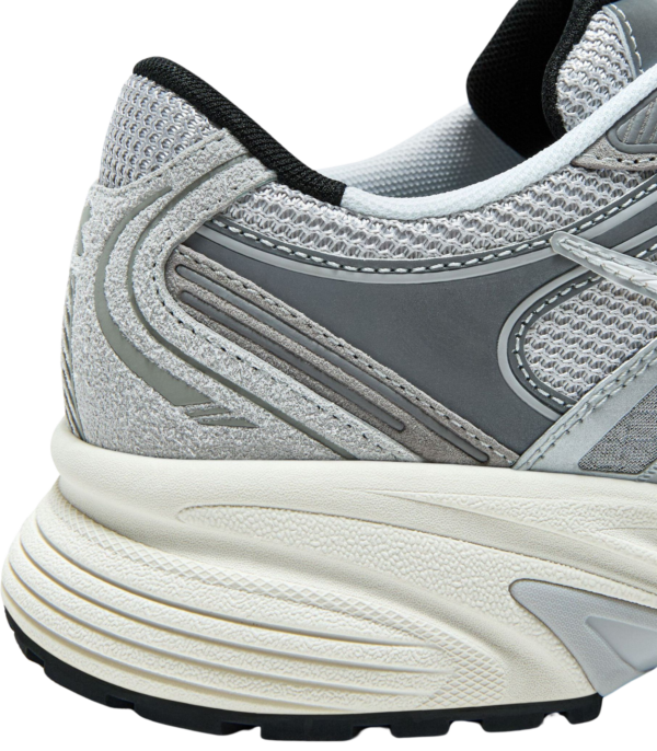fa2faf58d8c65b0eaab0c9cd64558a3c DIADORA Diadora Mythos Star Grey Alaska