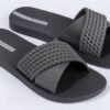 c6f16f055a17cc24397e6087ac8badc6 Ipanema Street II Fem Dark Grey/Dark Grey